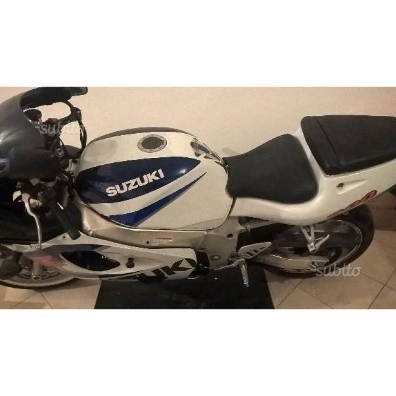 Suzuki GSX R 600 - 1999