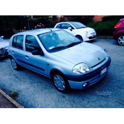 RENAULT Clio 2ª serie - 2001