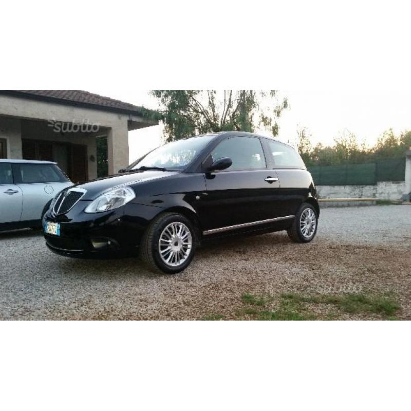 LANCIA Ypsilon - 2009