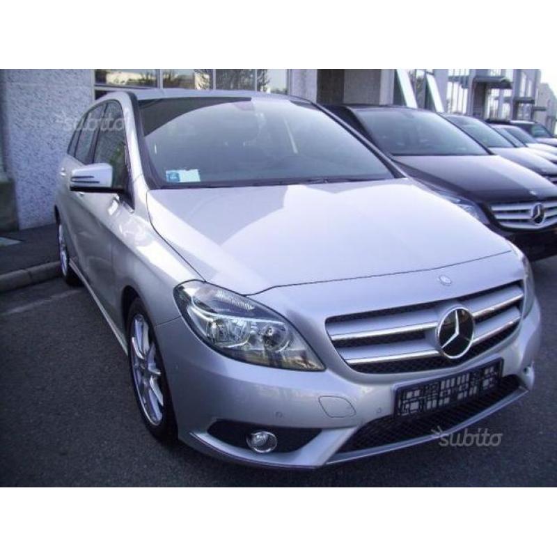 MERCEDES-BENZ B 180 CDI BlueEFFICIENCY SPORT co FH