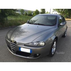 Alfa Romeo 147 perfetta 1.9 diesel 5 porte-2006