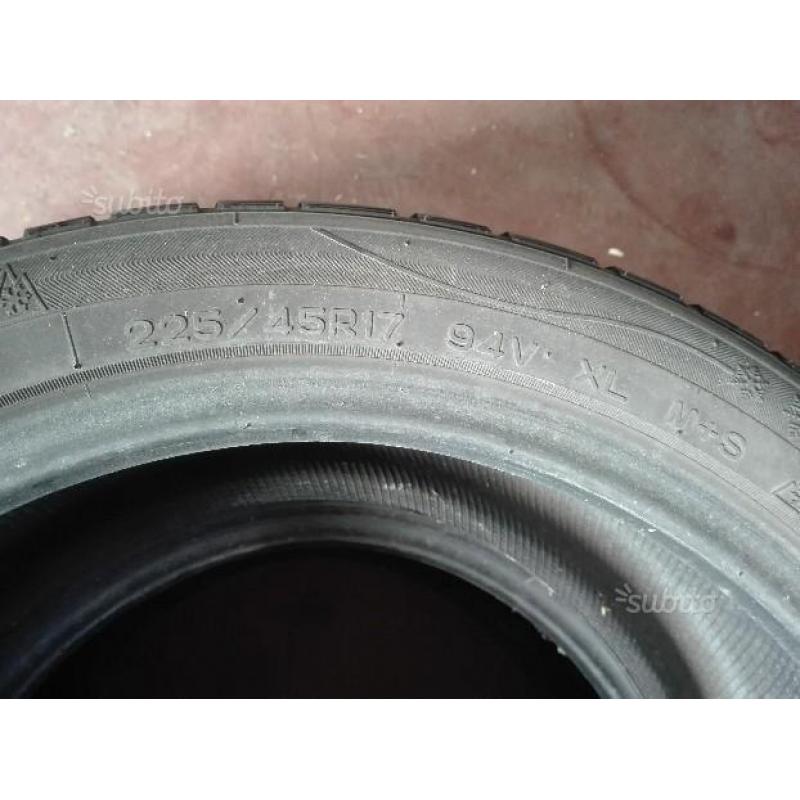 4 gomme 225 /45 r 18 mankang termiche