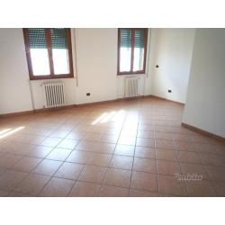 Rif.2611-A| appartamento ind. LUCCA (ZONA S. CONC