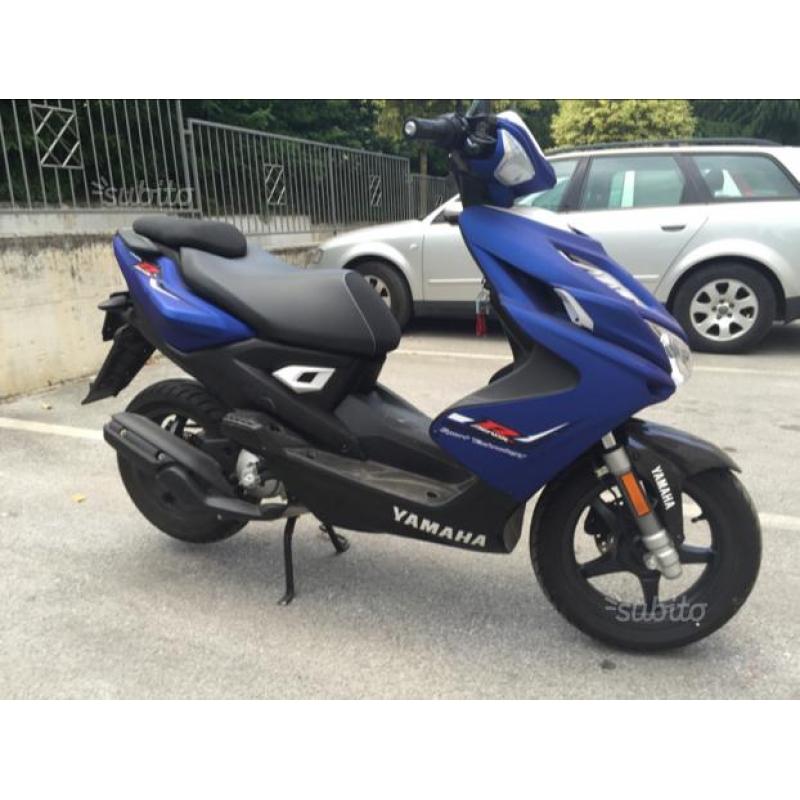 Yamaha aerox 50