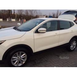 NISSAN Qashqai 2ª serie - 2015