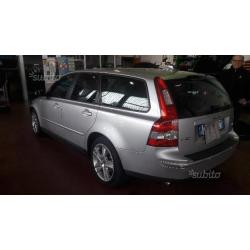 Volvo v50 - 2007