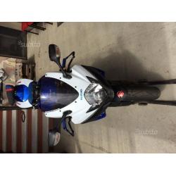 Suzuki GSX R 750 - 2006