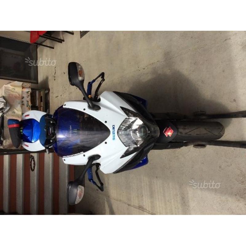 Suzuki GSX R 750 - 2006