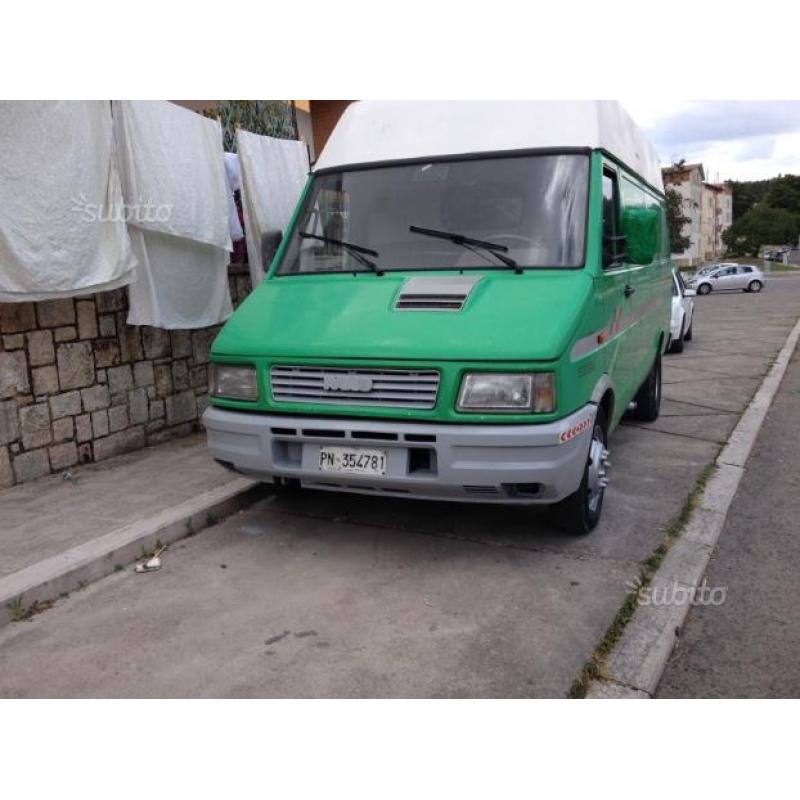 Iveco daily furgonato