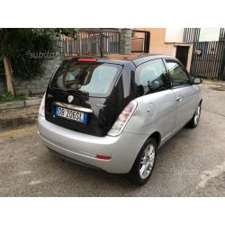 Lancia Ypsilon 1.3Multijet 90cv uniproprietario 07