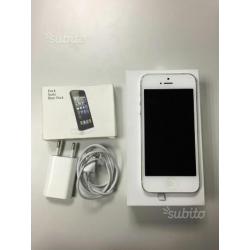 Iphone 5 originale 16 gb usato, con base dock