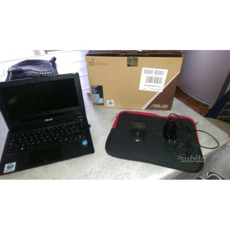 Asus F200CA Notebook Netbook PC