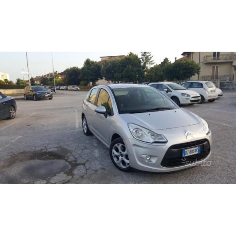 Citroen c3 anno 2009disel 1.4 hdi per neopatantati