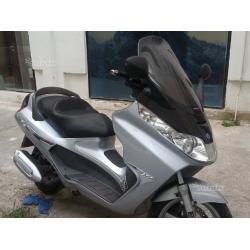 Piaggio X8 200 - 2004