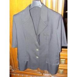 Tailleur blu taglia 50 con canotta bianca