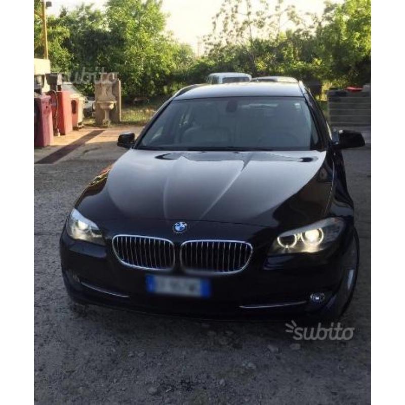 BMW Serie 5 (F10/F11) - 2011