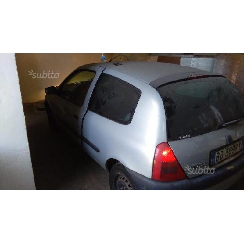 RENAULT Clio 2ª serie - 1999