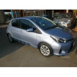 TOYOTA Yaris - 2012