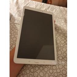 Samsung tab E 9.6 Wi-Fi + 3g