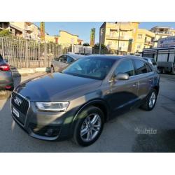 Audi q3 2.0 tdi. 150cv s-line dsg