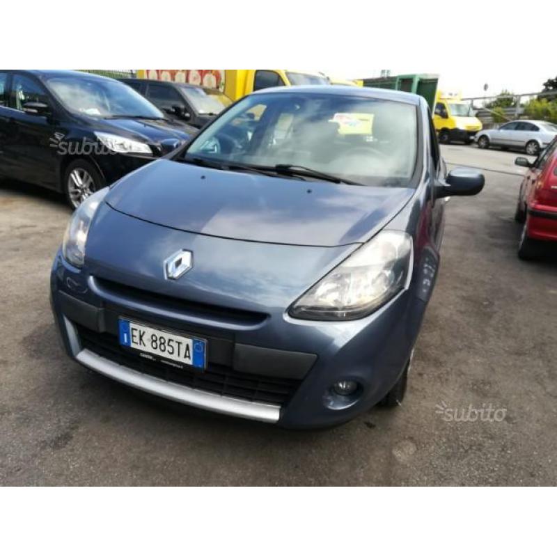 RENAULT Clio 2ª serie - 2011