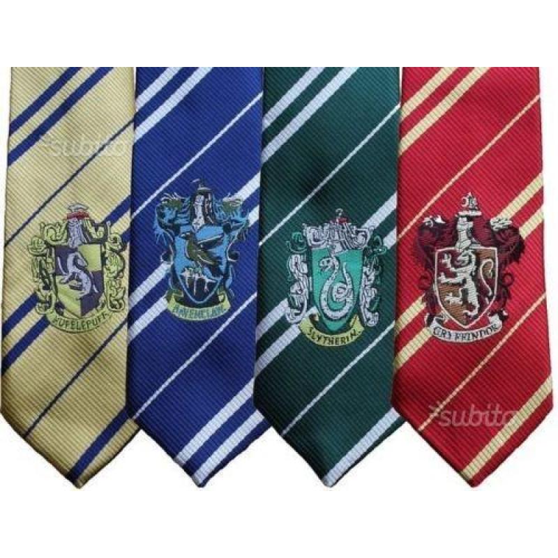 Cravatta HARRY POTTER grifondoro serpeverde corvo