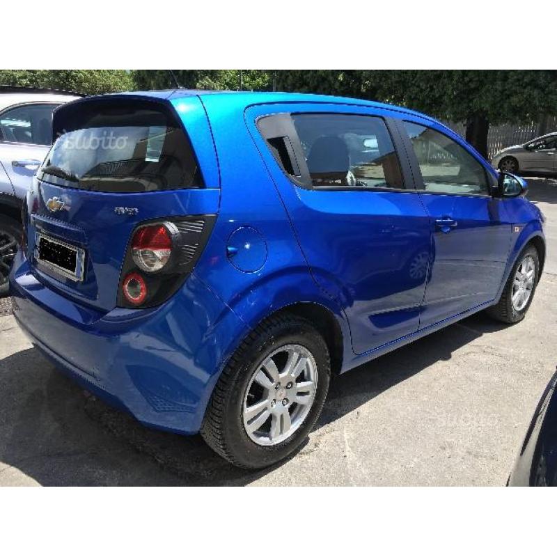 Concessionaria:chevrolet aveo full optional