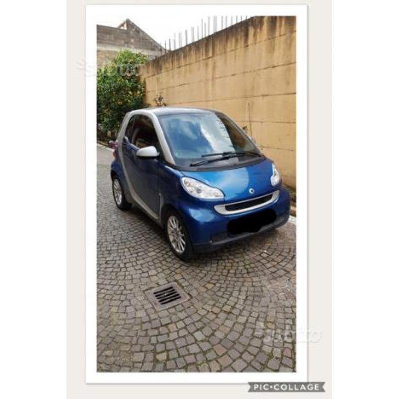 Smart fortwo 1.0 neopatentati