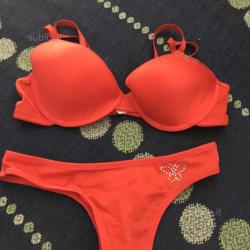 Completo intimo rosso