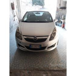 Opel corsa 1.3 multiget anno 2008 - 2008