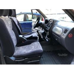 Nissan navara 2.5tdi pk autocarro 5 posti